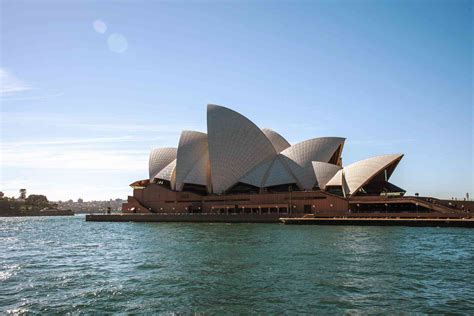 The Top 12 Landmarks in Sydney, Australia .